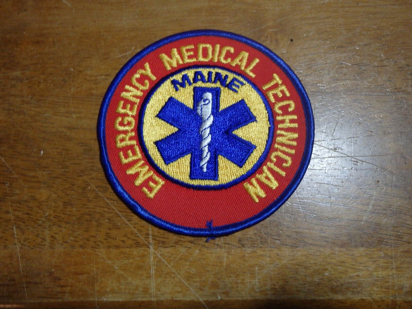 MAINE EMERGENCY MEDICAL TECHNICIAN EMT AMBULANCE FIRE FIGHTER PATCH BX BB#7